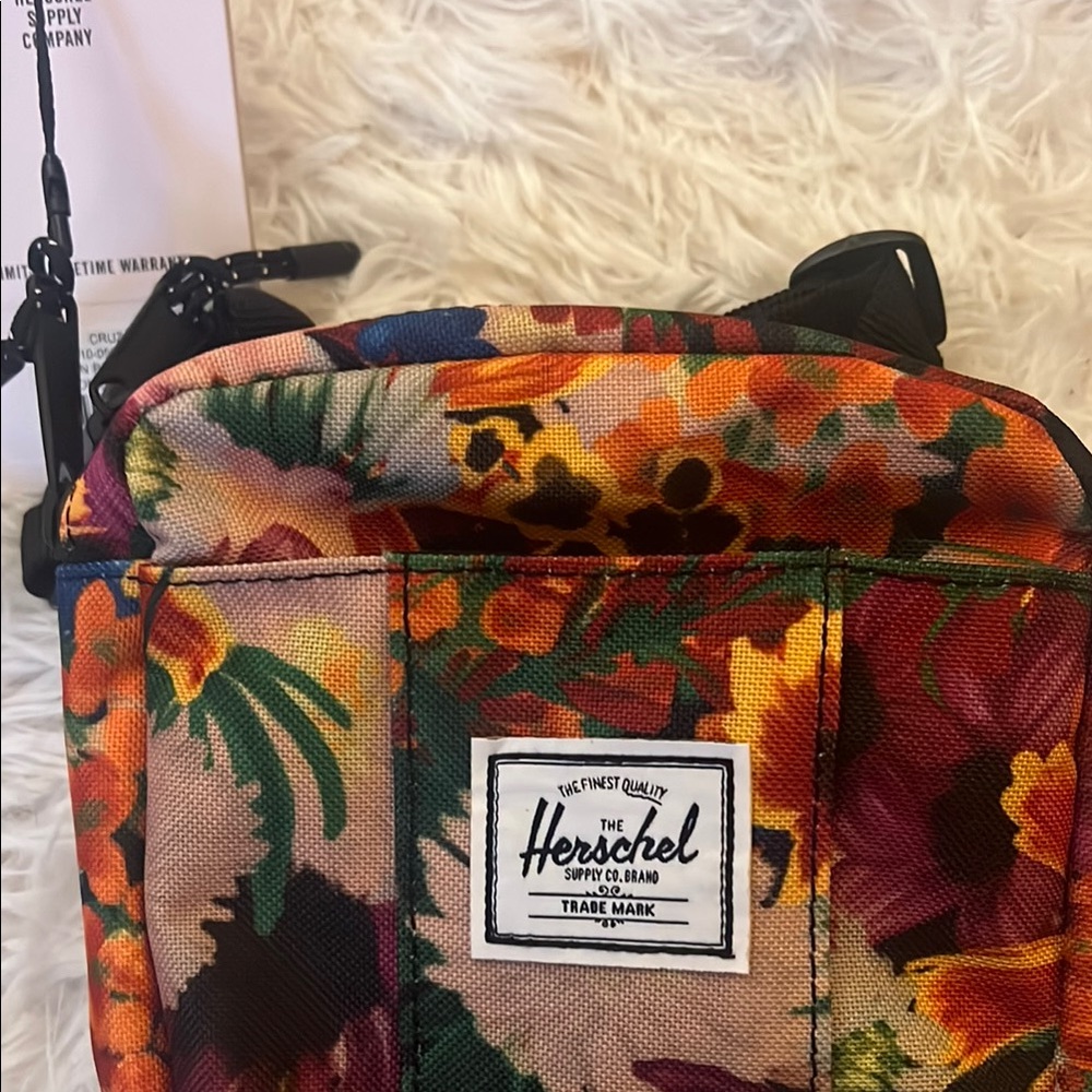 Herschel Crossbody Bags - Picture 2 of 9